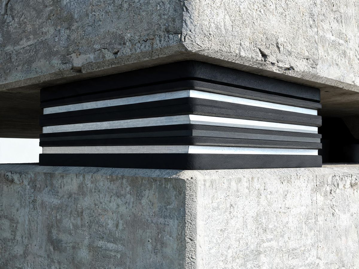 aparate de reazem din elastomer armat montate intre elemente de beton